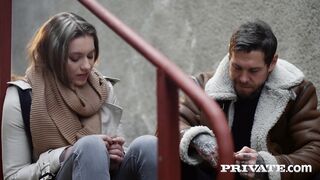 Mia Split, Anal Opportunity | Teen – T33