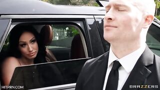 BrazzersExxtra – Blowing Off Her Security – Jennifer White, Jack Vegas, Zac Wild (1)