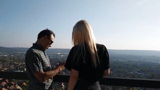 INST – devils_kos_ Блондинка Джулия Рейн повелась и отсосала на горе разводиле Девилс Косу