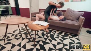 Margo Von Teese- Wife Can’t Repay Debt, So Gets DP’d