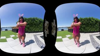 This Bunny Likes It Rough – Miss Lexa