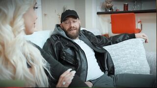 Loving The Cash – Jeyla Spice