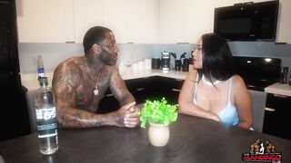 Queen Rogue Big Booty Latina Fucks Step Sons Football Coach